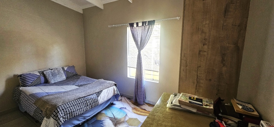 To Let 3 Bedroom Property for Rent in Waterval East North West